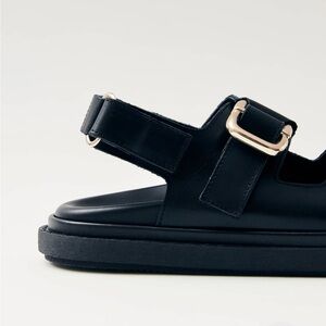 Alohas Harper Sandal in black leather